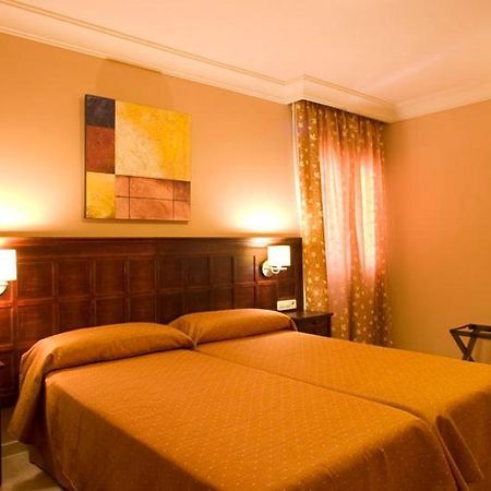 Hotel Sierra Hidalga Ронда Стая снимка